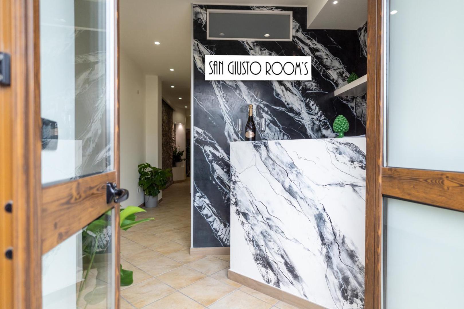 San Giusto Rooms 지아르디니낙소스 외부 사진